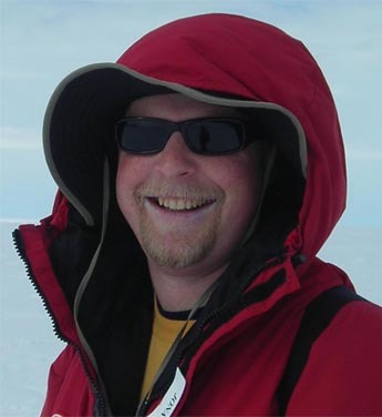 Professor Profile: Jonathan Tomkin, University of Illinois