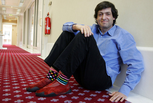 Dan Ariely’s Course on “A Beginner’s Guide to Irrational Behavior” Open for Enrollment!
