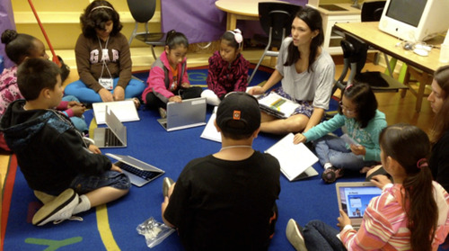 New Models of Education for Teachers: Blended Classrooms