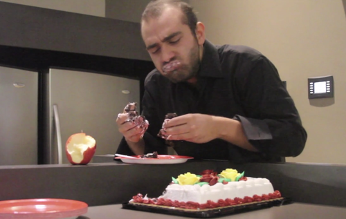 eating_cake_funny
