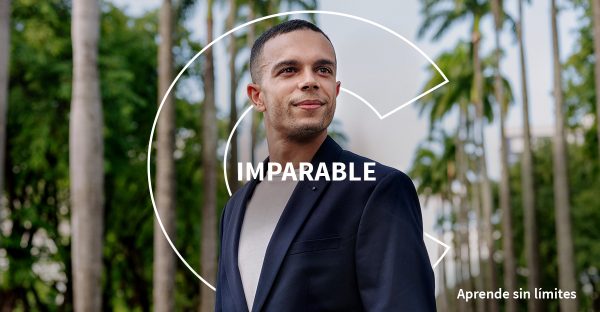 Descubre cómo Rayan encontró un nuevo camino profesional en marketing digital.
