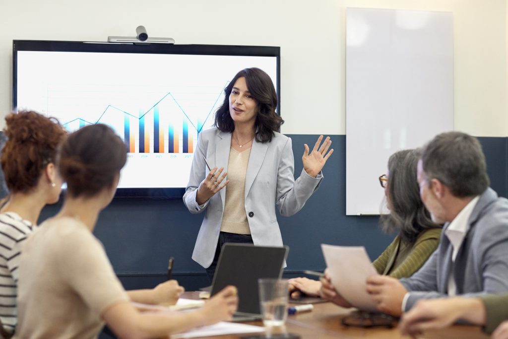 Coursera for Business Launches Leadership Academy to Deliver World-Class Management Training at Scale