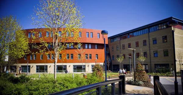 University of Huddersfield and Coursera Launch Online BSc in Data Science to Meet Global Demand for Data Talent